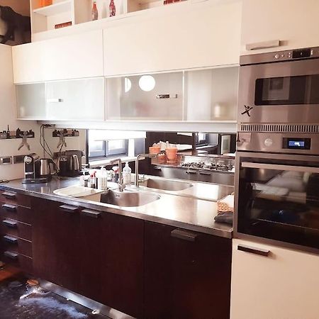 Ferienwohnung Dimora Vespri Mailand Exterior foto