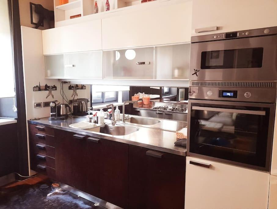 Ferienwohnung Dimora Vespri Mailand Exterior foto